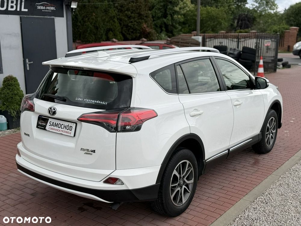 Toyota RAV4 - 9