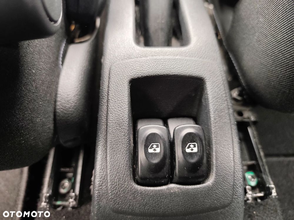 Dacia Sandero 1.4 Laureate - 20