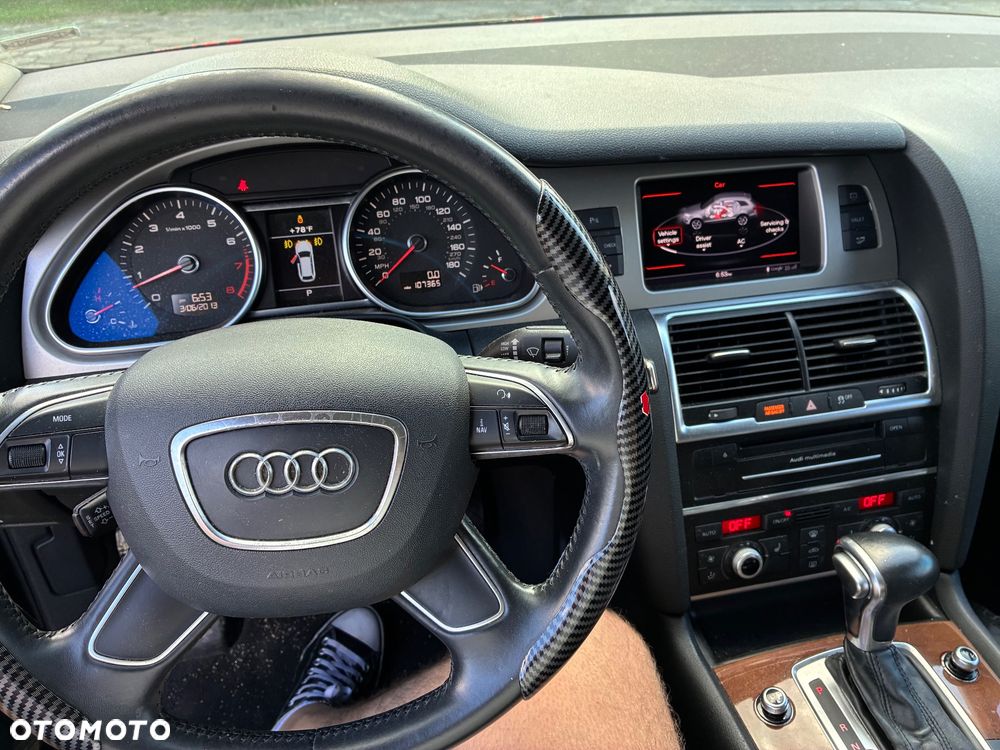 Audi Q7 - 8