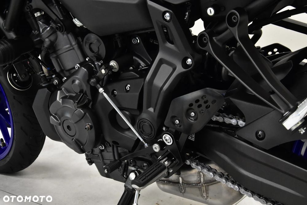 Yamaha MT - 30