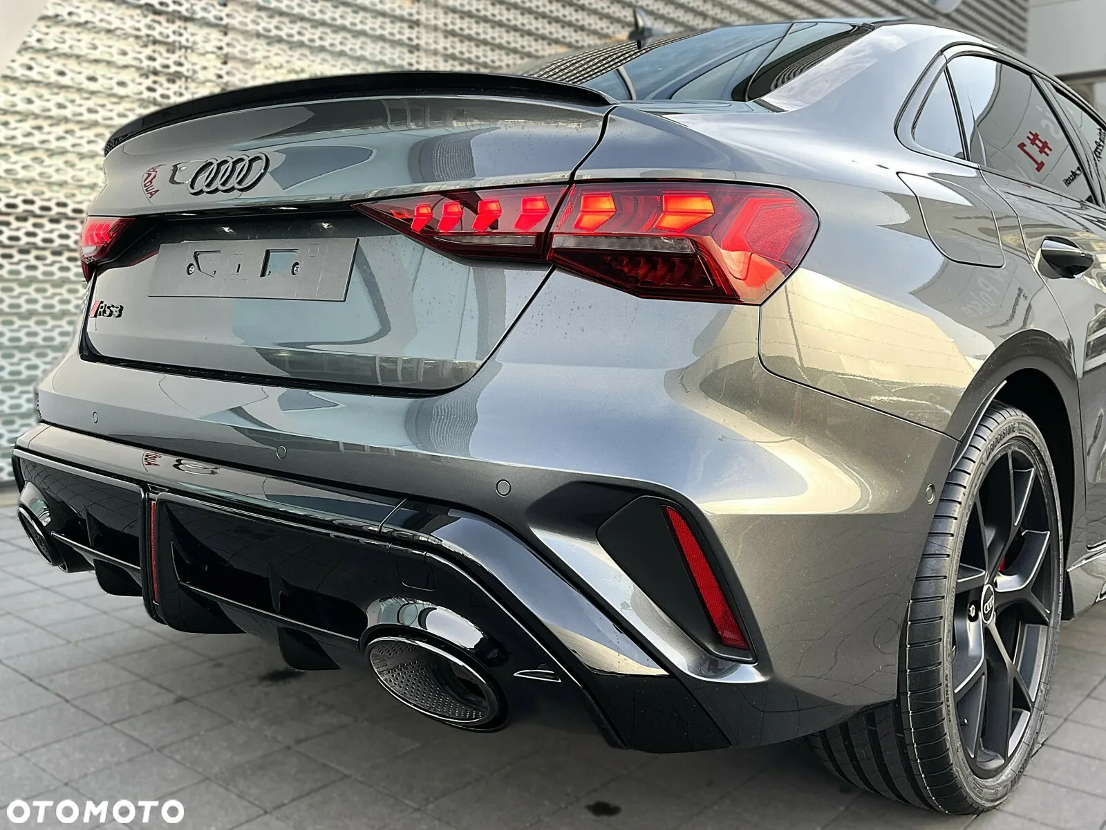 Audi RS3 Limousine TFSI Quattro S tronic - 9