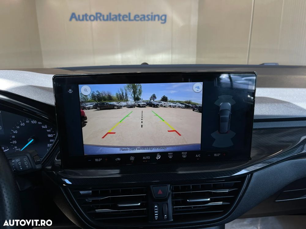 Ford Focus 1.0 EcoBoost Hybrid Aut. ST-LINE - 13