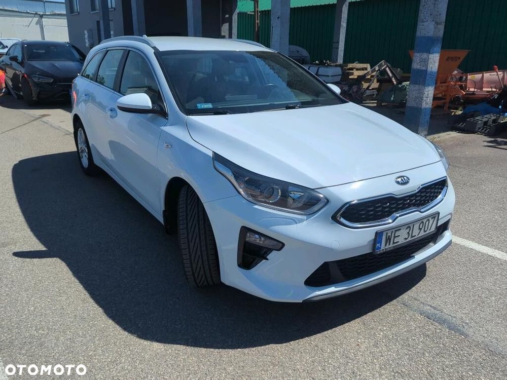 Kia Ceed - 3