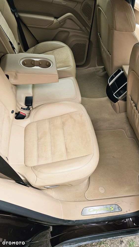 Porsche Cayenne Tiptronic S Platinum Edition - 8