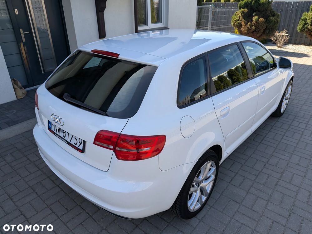 Audi A3 Sportback - 9