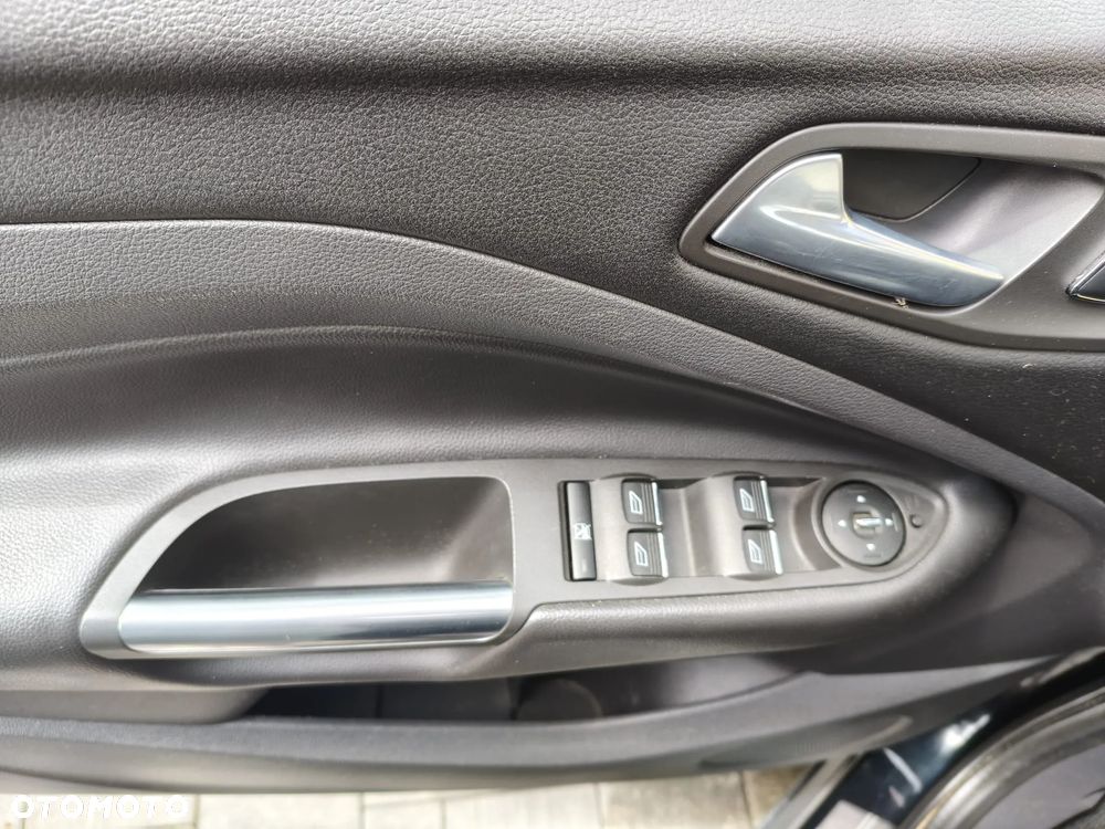 Ford Kuga 2.0 TDCi 4WD Titanium - 9