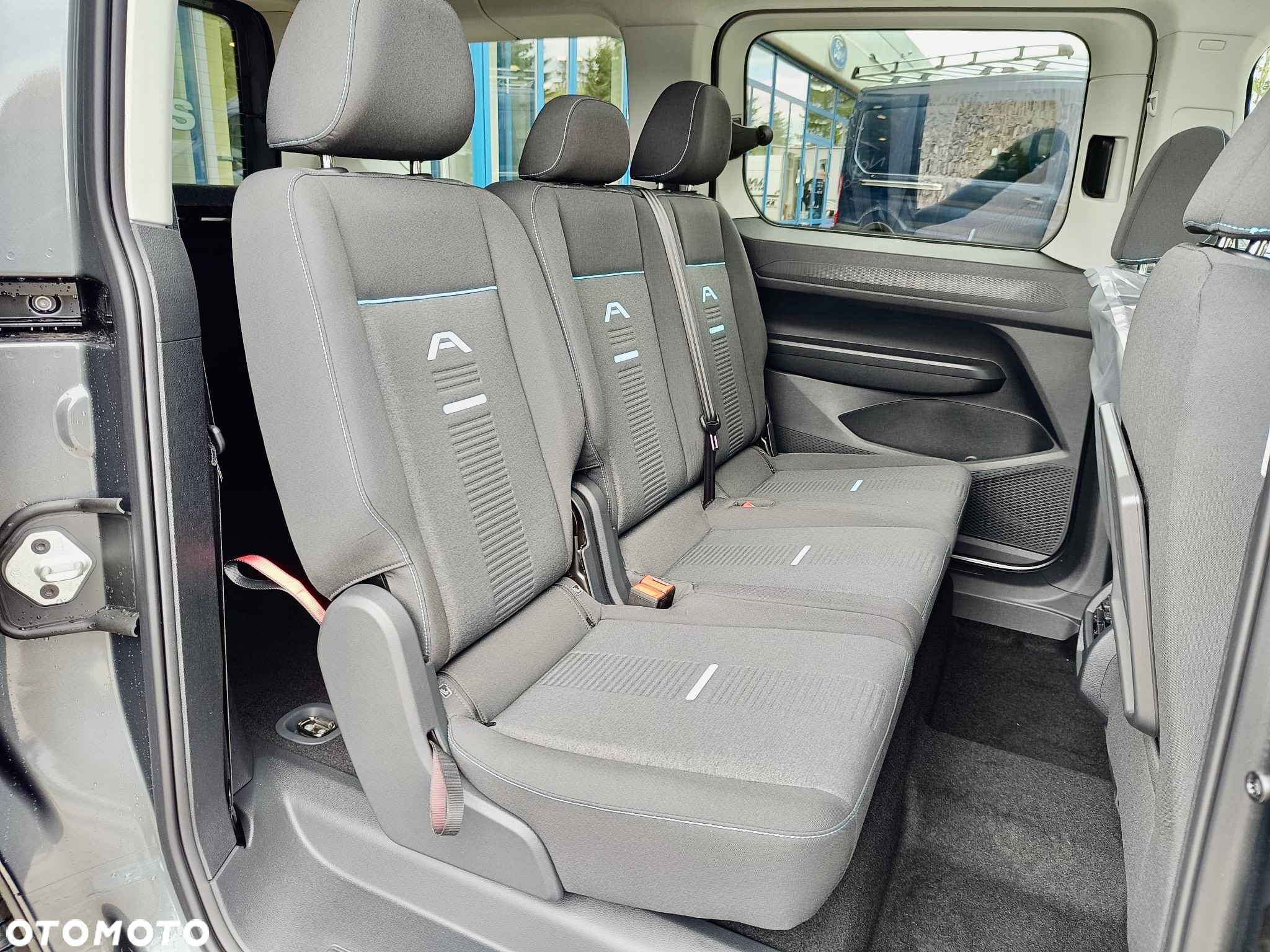 Ford Tourneo Connect Grand - 10