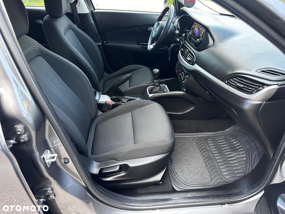Fiat Tipo - 24