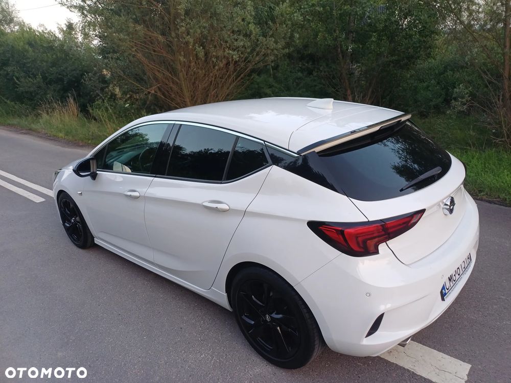 Opel Astra 1.4 T Dynamic S&S - 27
