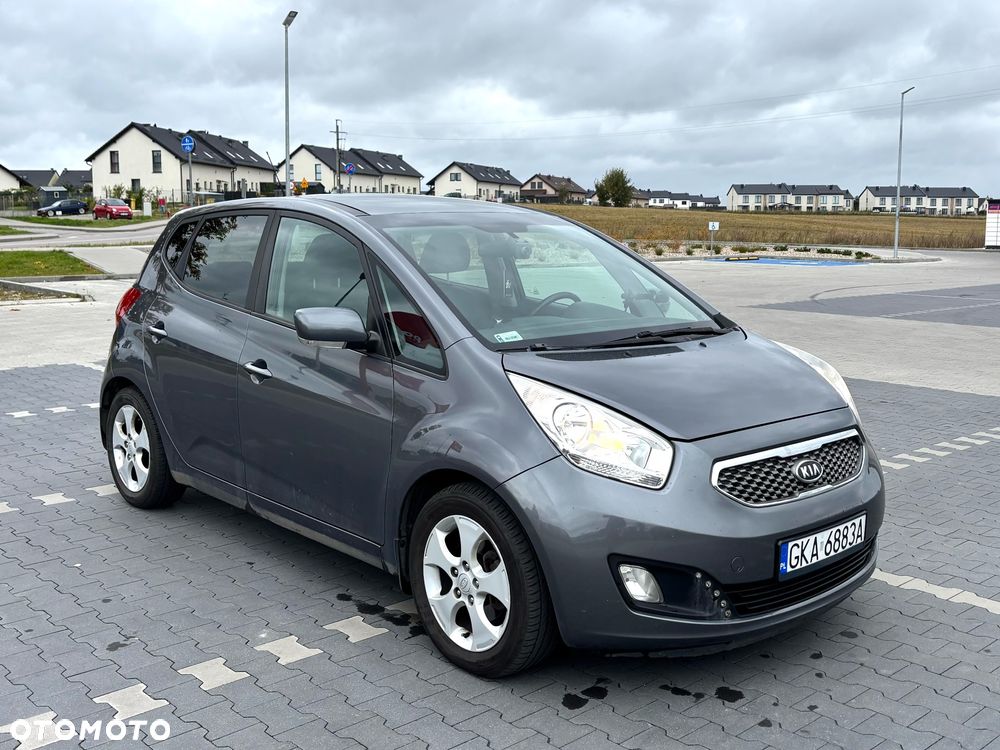 Kia Venga 1.6 L - 4