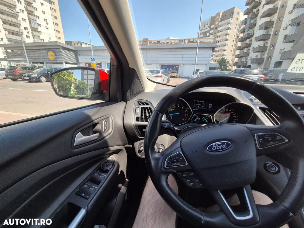 Ford Kuga - 7