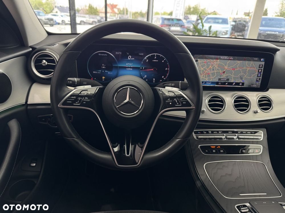 Mercedes-Benz Klasa E 220 d AMG/Avantgarde - 15