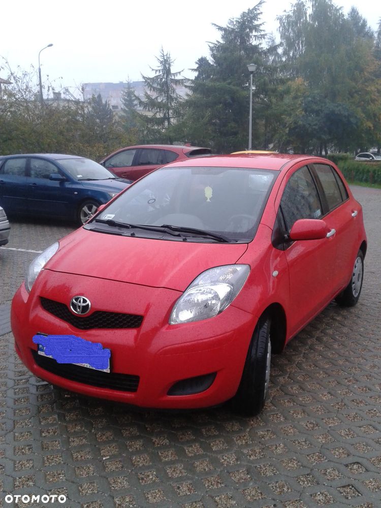 Toyota Yaris 1.33 2010 - 1