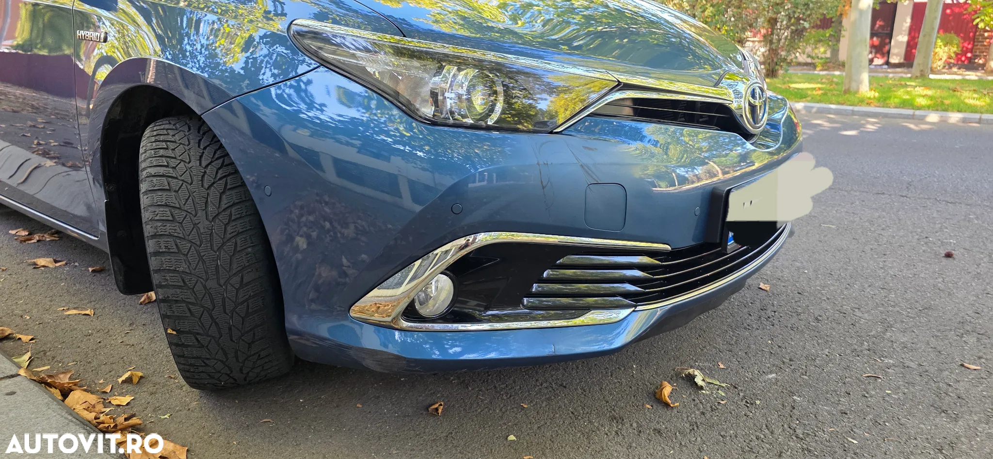 Toyota Auris 1.8 L VVT-i Hybrid Sol - 18