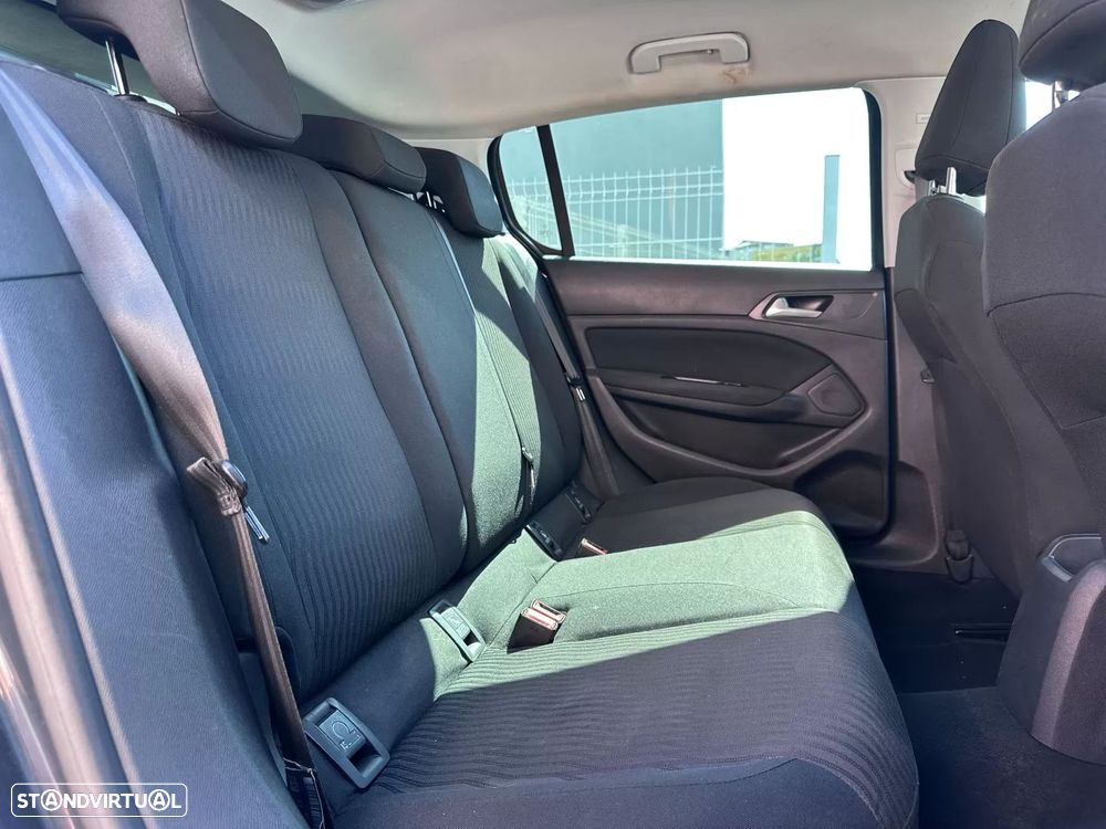 Peugeot 308 1.5 BlueHDi Style J17 - 14