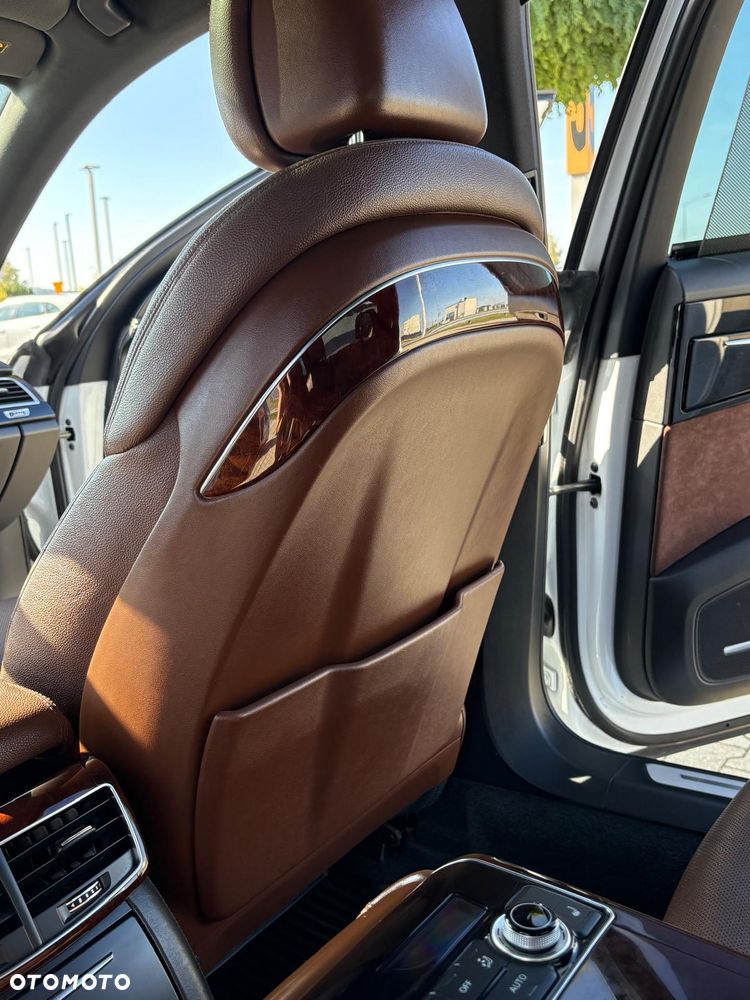 Audi A8 4.0 TFSI L Quattro - 35