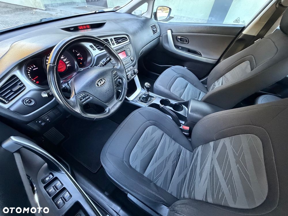 Kia Ceed 1.4 CVVT Attract - 5