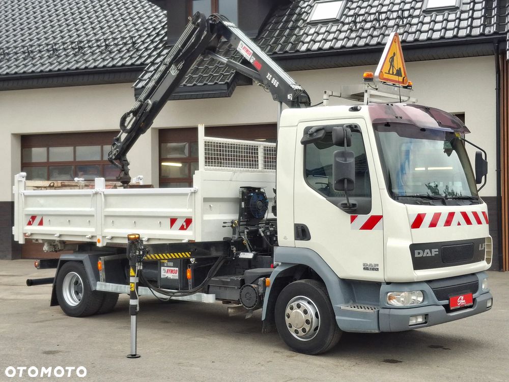 DAF LF 45.180 Wywrotka 3 Stronna + Hydroburta HDS HIAB Żuraw Dźwig Sterowanie Radiowe Łyżka Chwytak Obrotowy Dzielone Burty Hak Klimatyzacja Niski Przebieg Blokada Mostu Oświetlenie Ostrzegawcze - 30