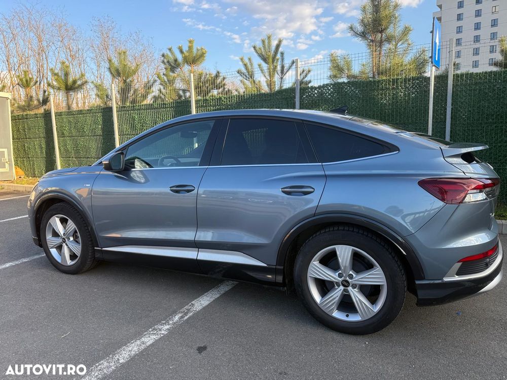 Audi Q4 50 quattro - 7