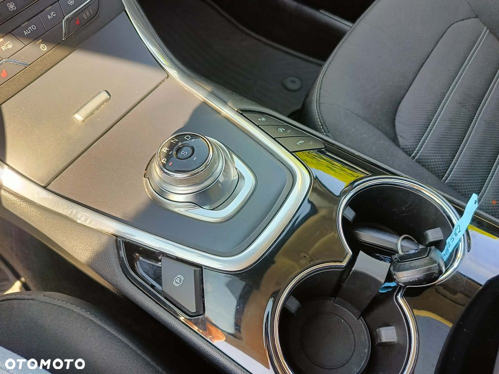 Ford Galaxy 2.0 TDCi Titanium - 23