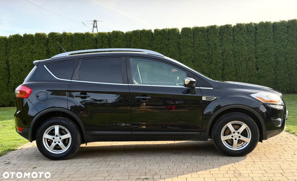 Ford Kuga 2.0 TDCi 4x4 Titanium - 26