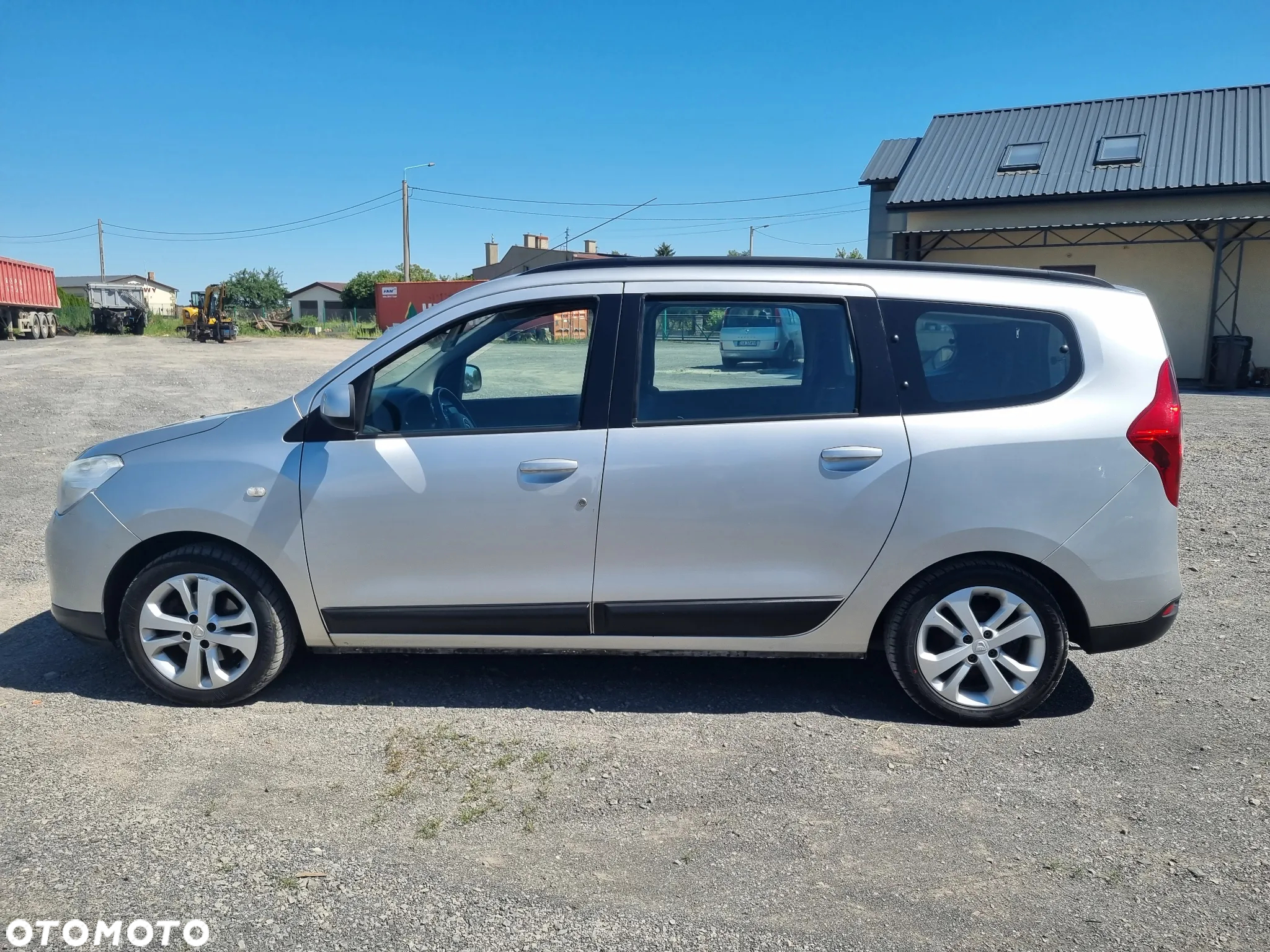 Dacia Lodgy 1.2 TCe Laureate - 4