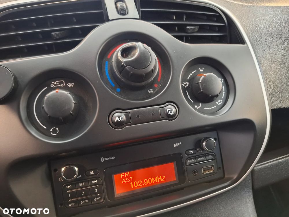 Renault Kangoo Lift Klimatyzacja Tempomat Drzwi Skrzydła 2016 Rok 164 Tyś Km - 15