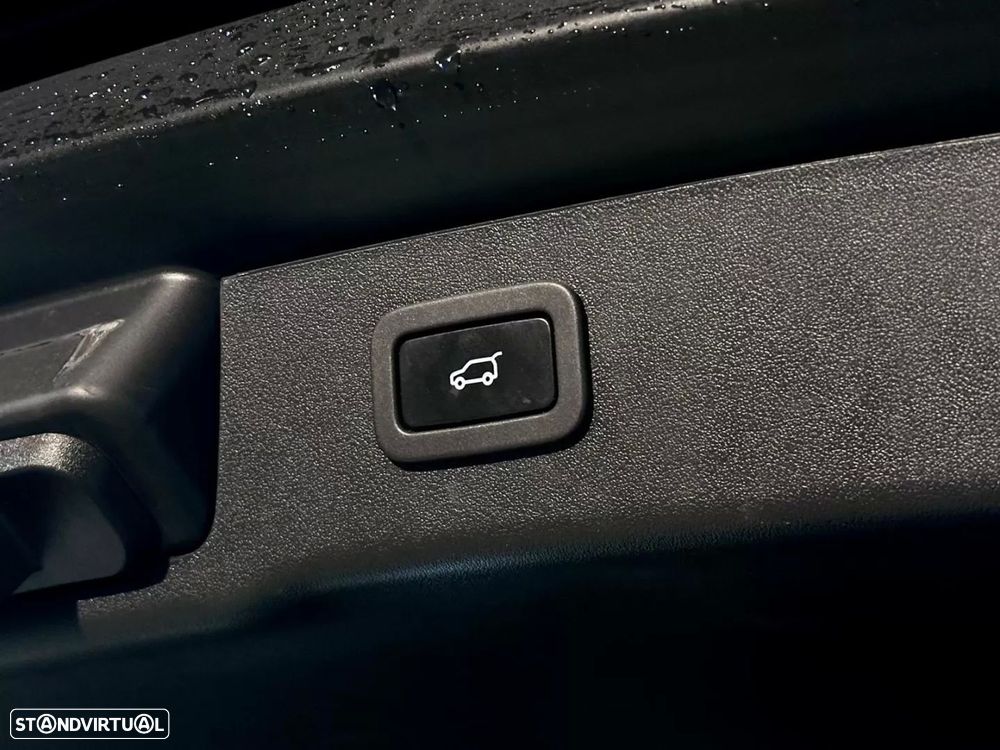 Jaguar XF Sportbrake 2.0 D200 R-Dynamic SE Aut. - 10