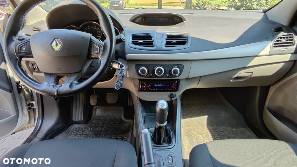 Renault Megane 1.6 16V Generation - 12
