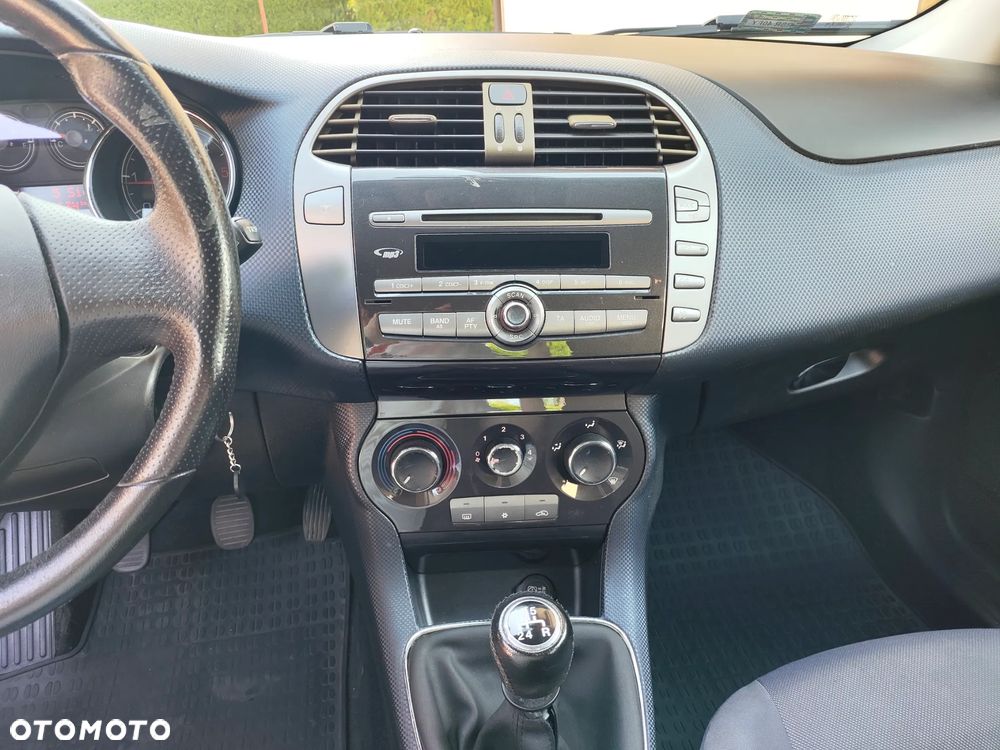 Fiat Bravo 1.9 Multijet Active - 12