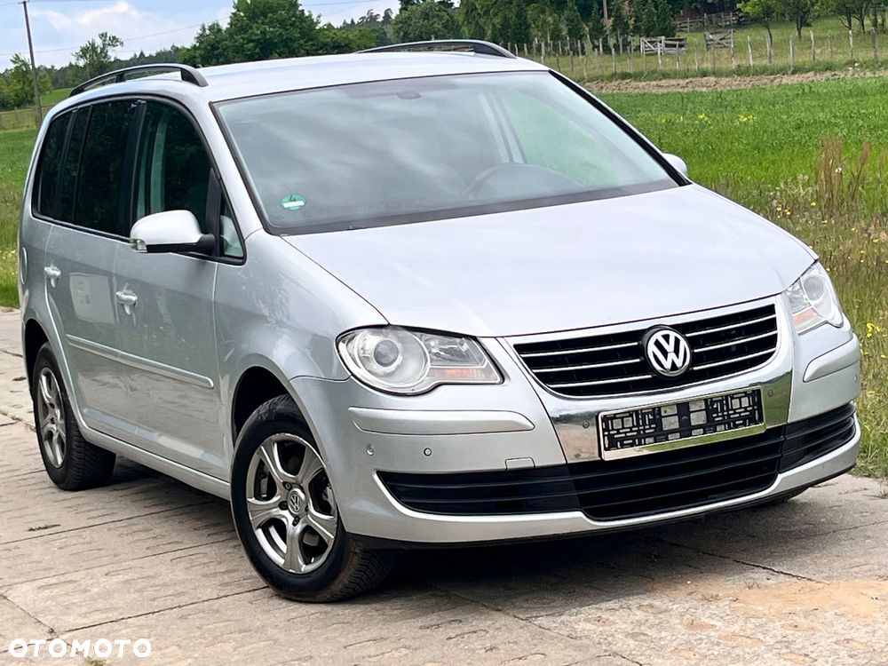 Volkswagen Touran 1.9 TDI DSG Trendline - 2