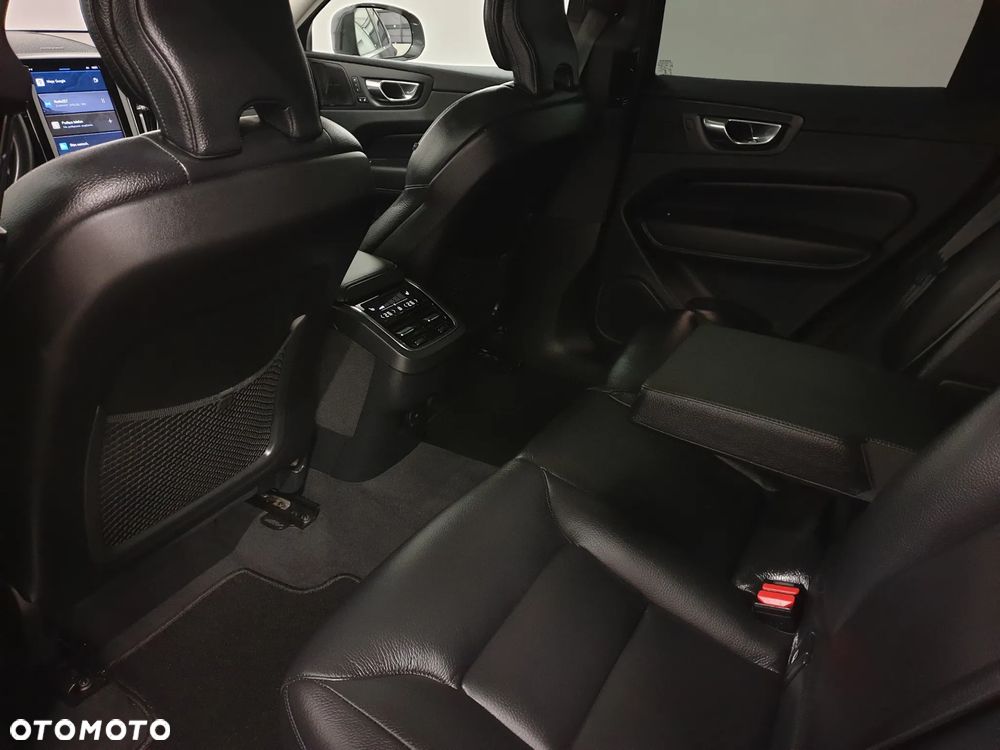 Volvo XC 60 B4 D Geartronic Inscription - 26