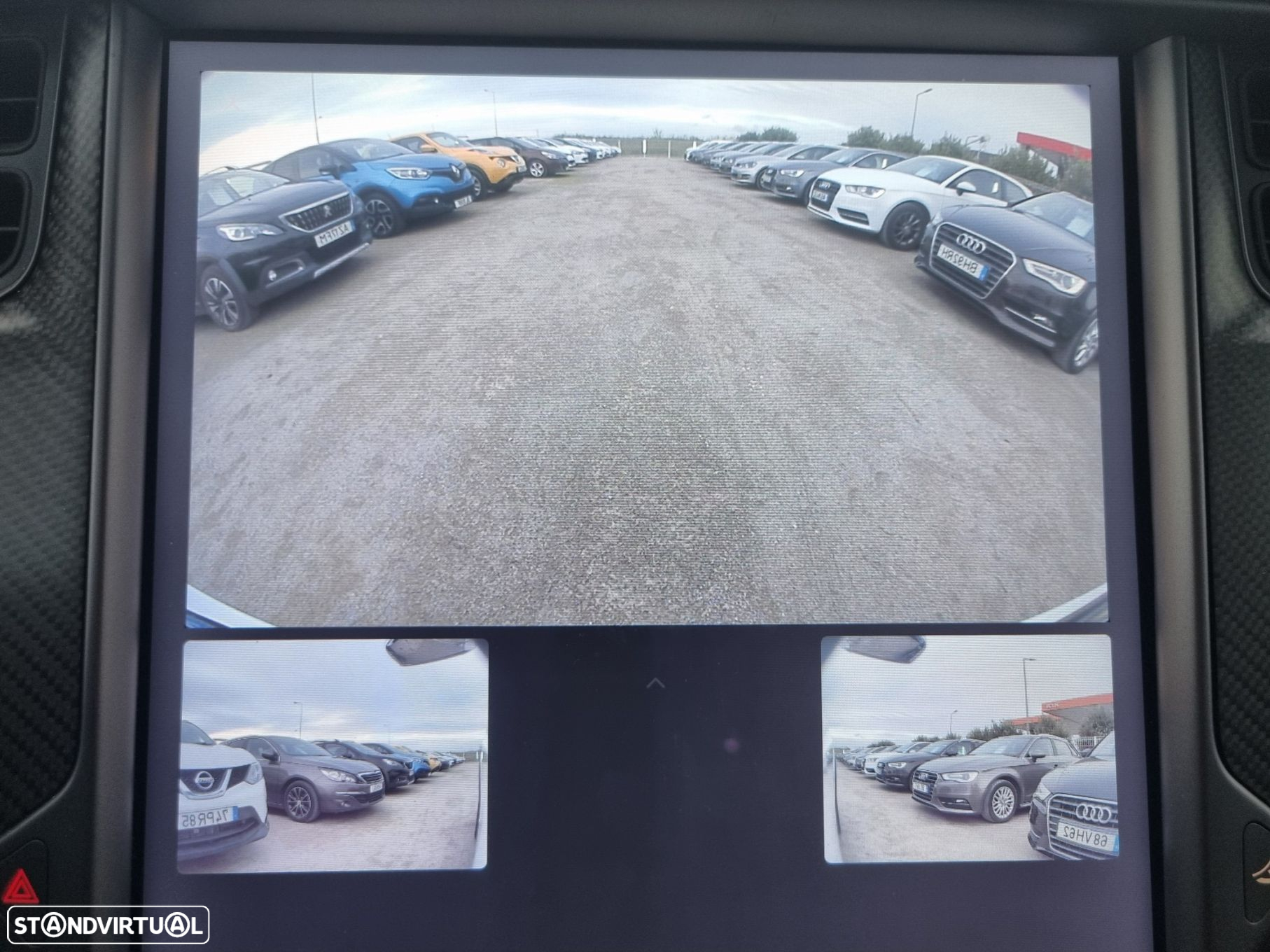 Tesla Model X - 19