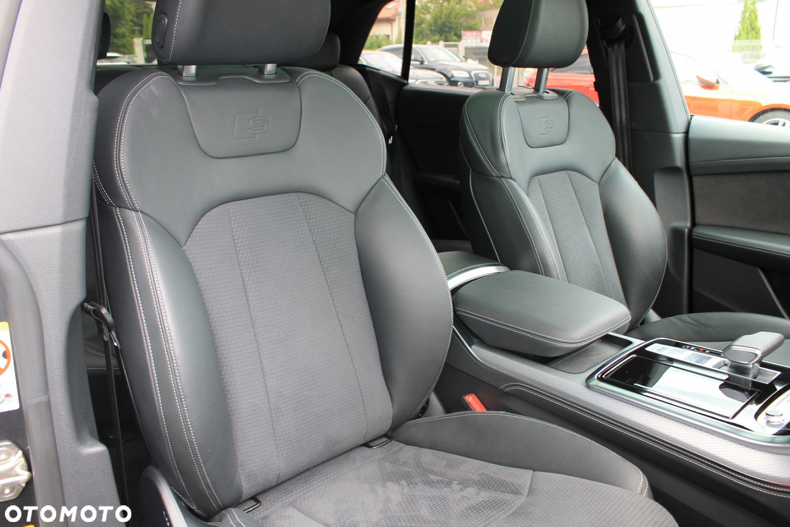 Audi SQ8 - 17