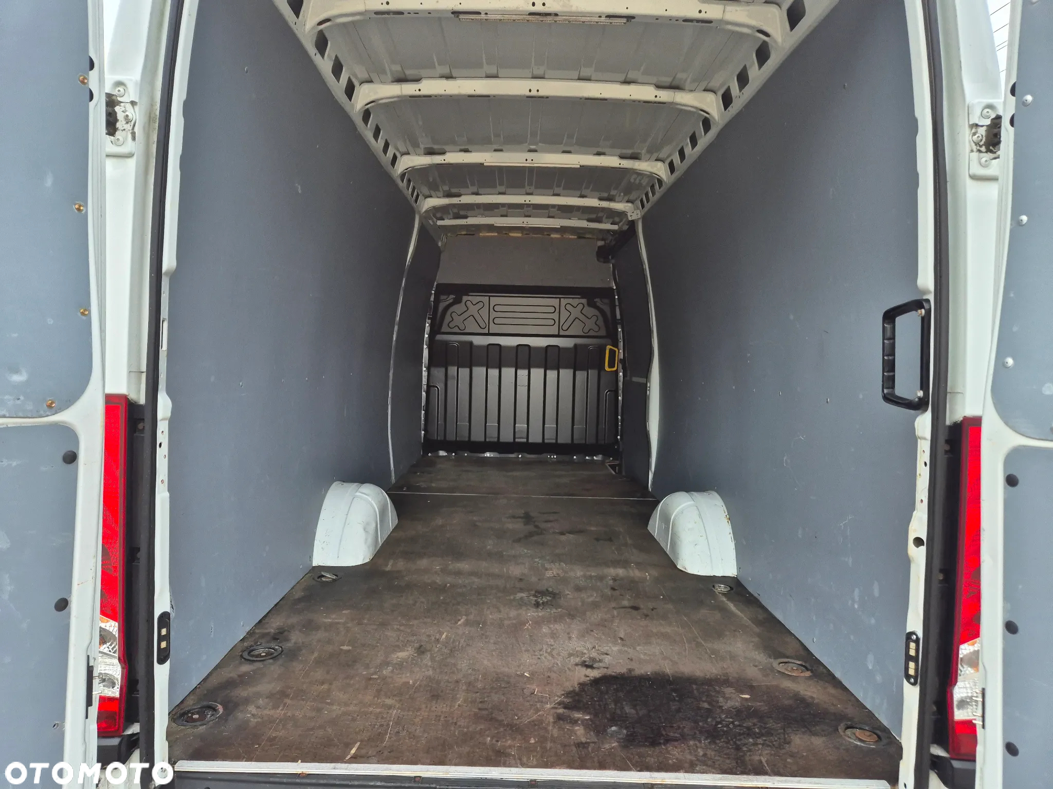 Iveco DAILY 35S16 SPROWADZAONY WEBASTO MAXI - 16