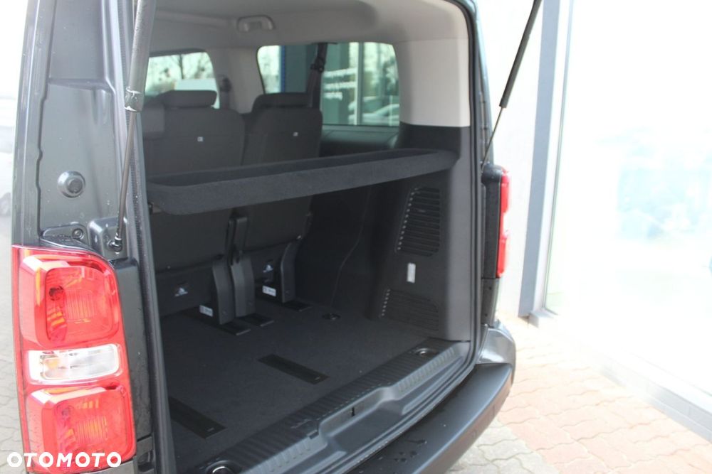 Citroën Space Tourer - 12