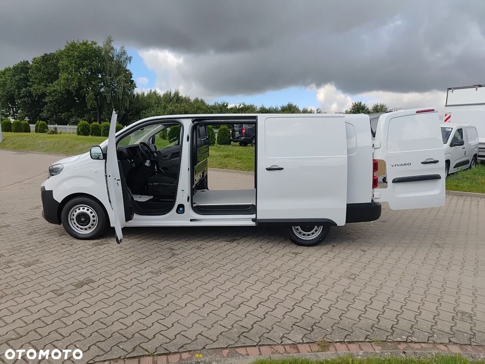 Opel Vivaro - 28