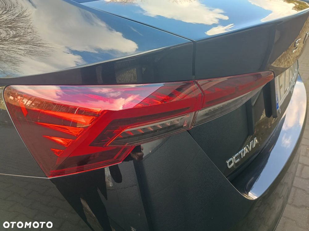 Skoda Octavia 1.5 TSI Selection - 9