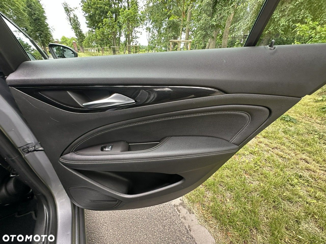 Opel Insignia - 30