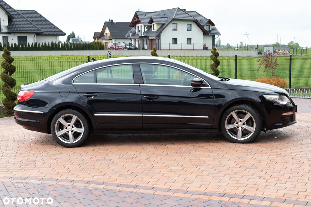 Volkswagen Passat CC - 4
