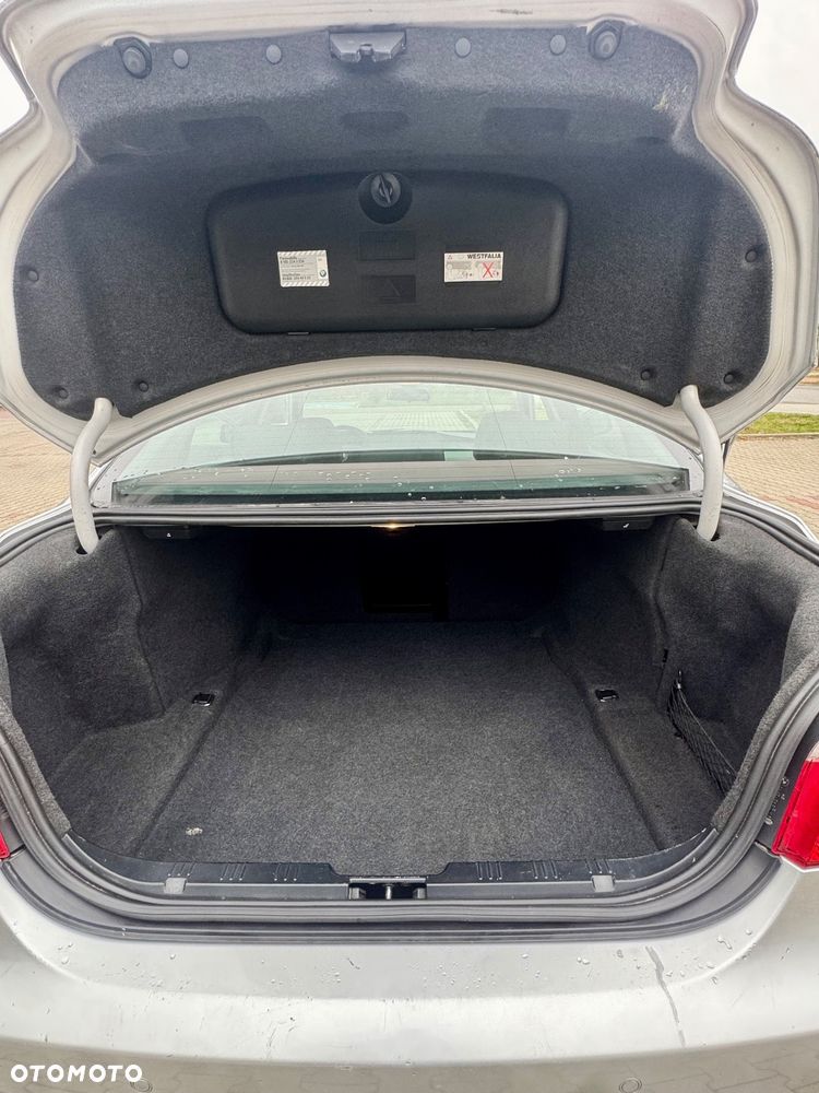 BMW Seria 5 525i - 13