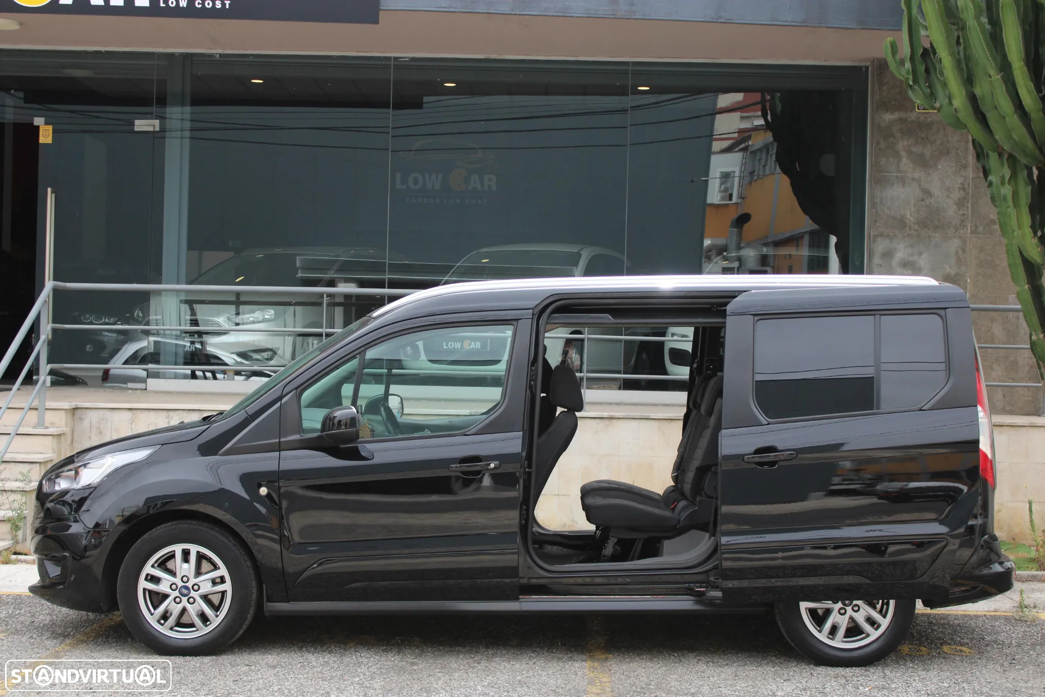 Ford Tourneo Connect Grand 1.5 TDCi Titanium - 17