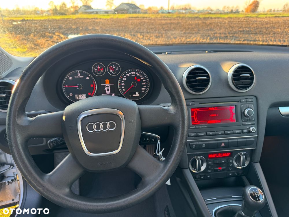 Audi A3 3-drzwiowe 1.6 TDI 99g DPF - 6