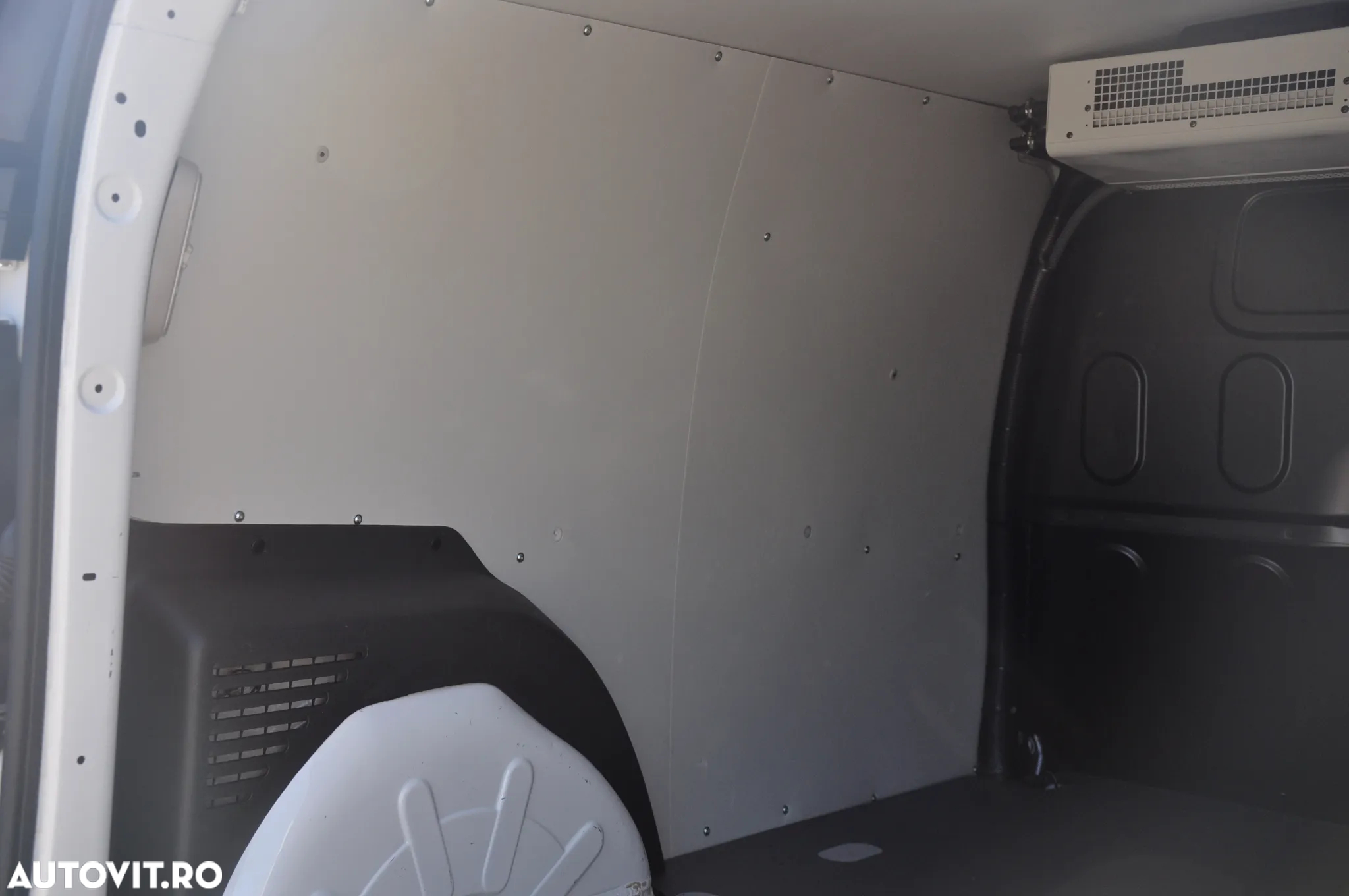 Renault Kangoo Furgon L2H1 - 10