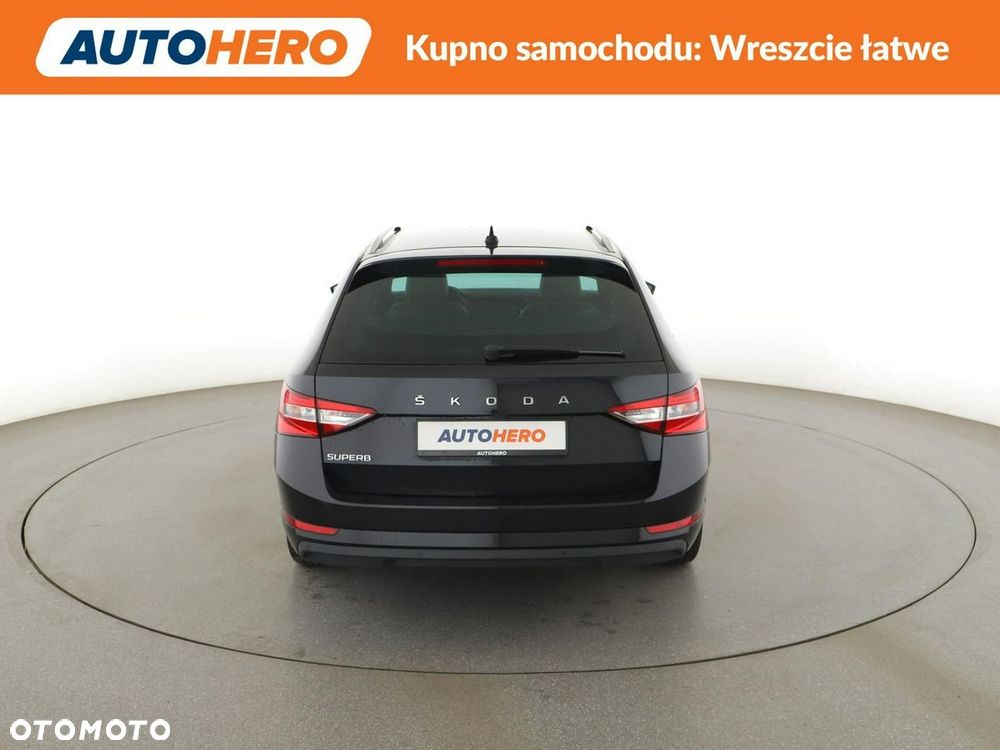Skoda Superb 2.0 TDI DSG Style - 7