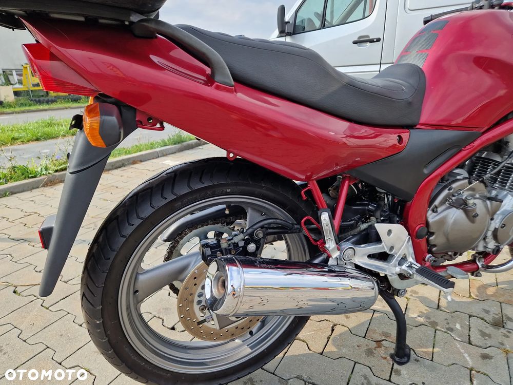 Yamaha XJ - 25