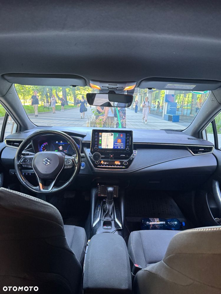 Suzuki Swace 1.8 Hybrid Elegance CVT - 11
