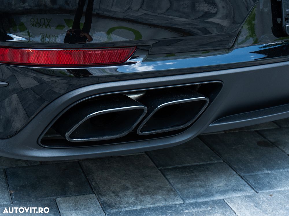Porsche 911 - 25