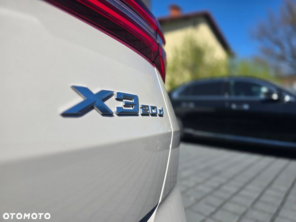 BMW X3 xDrive20d mHEV - 35