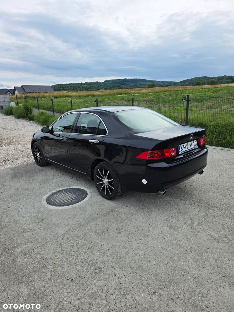 Honda Accord 2.4 Executive - 9